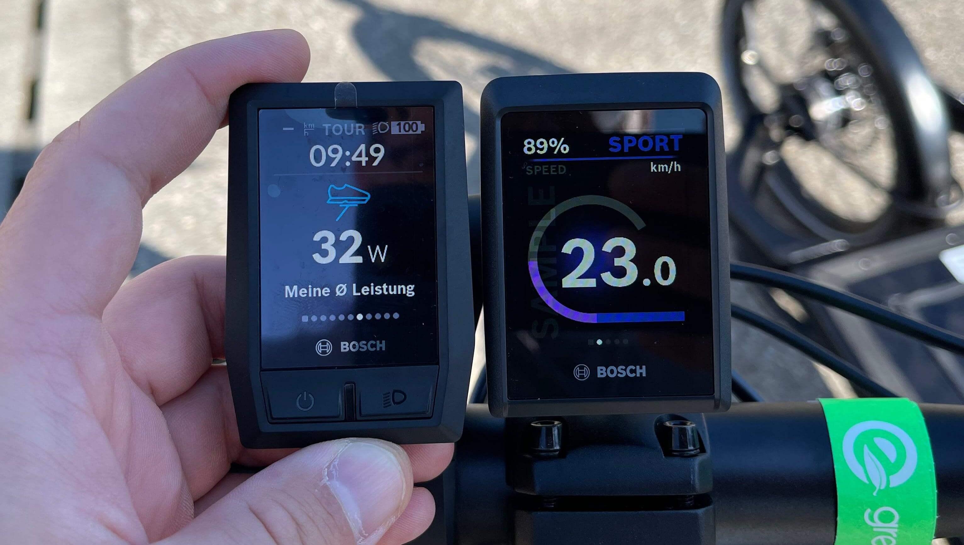 Bosch Kiox és Kiox 300 ebike kijelzők egymás mellett