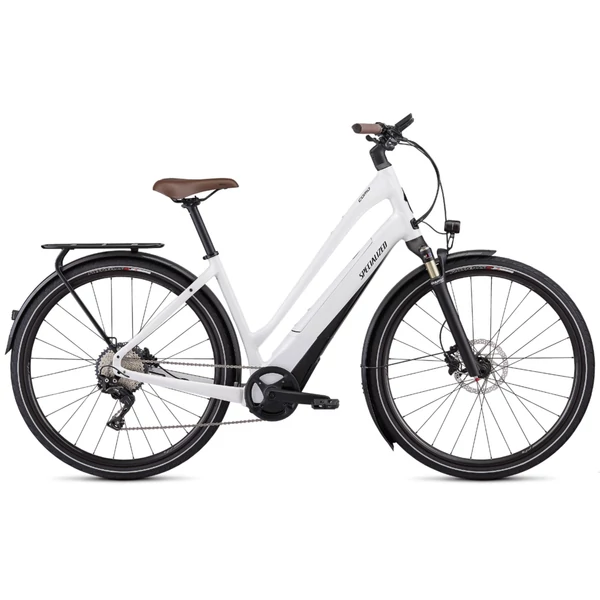 Specialized Turbo Como 5.0 elektromos kerékpár fehér színben