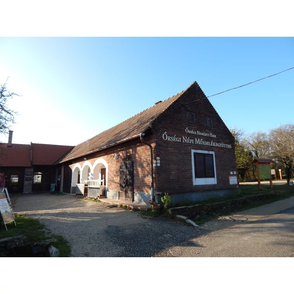 Őrségi kerékpártúra, szlovéniai kitekintéssel (Őrség 1)