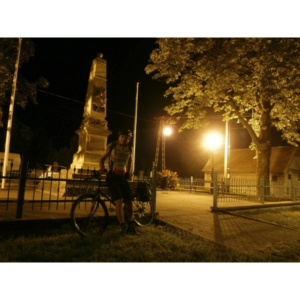  Velencei-tó kerülő kerékpártúra