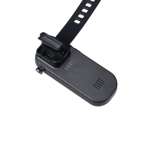 BBB Cycling kerékpáros hátsó lámpa BLS-251 Signal Radar, 80lumen, 6 mód, USB-C tölthető akku, radar mód