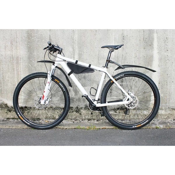 Sárvédő hátra SKS-Germany X-Blade Dark 29", fekete