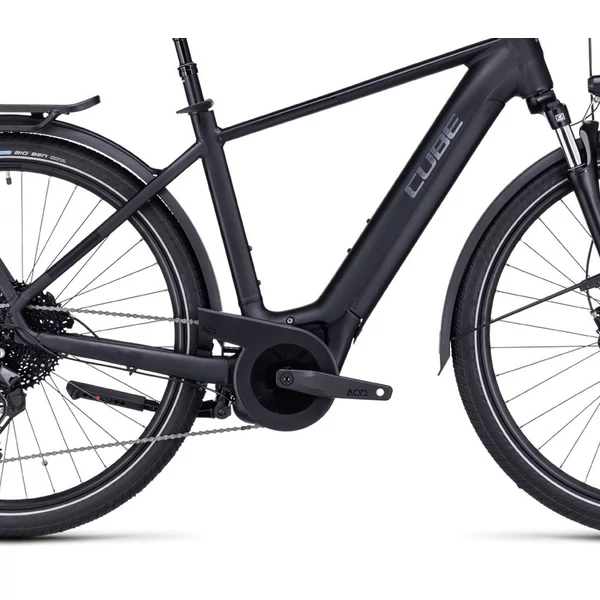 CUBE Touring Hybrid Pro 625 elektromos kerékpár (625Wh, black'n'metal)