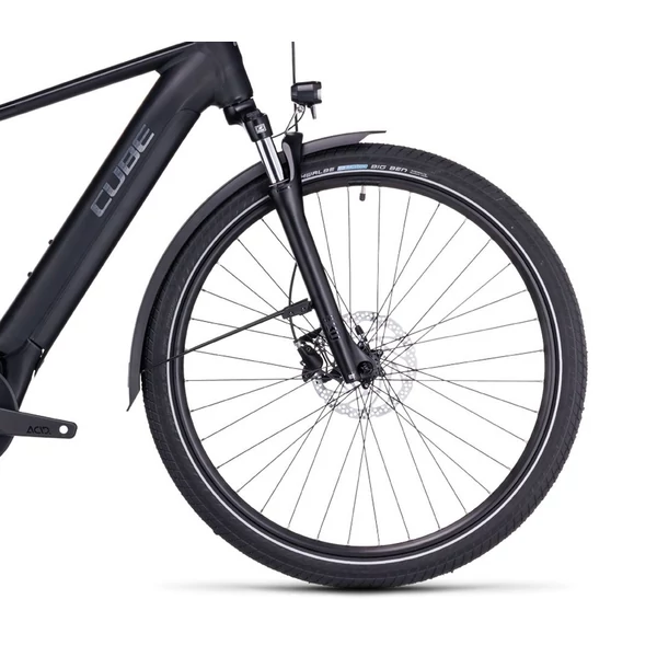 CUBE Touring Hybrid Pro 625 elektromos kerékpár (625Wh, black'n'metal)