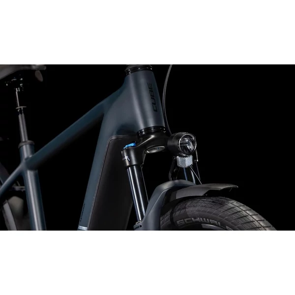 Cube Kathmandu Hybrid Comfort Pro 800 elektromos kerékpár férfi vázzal