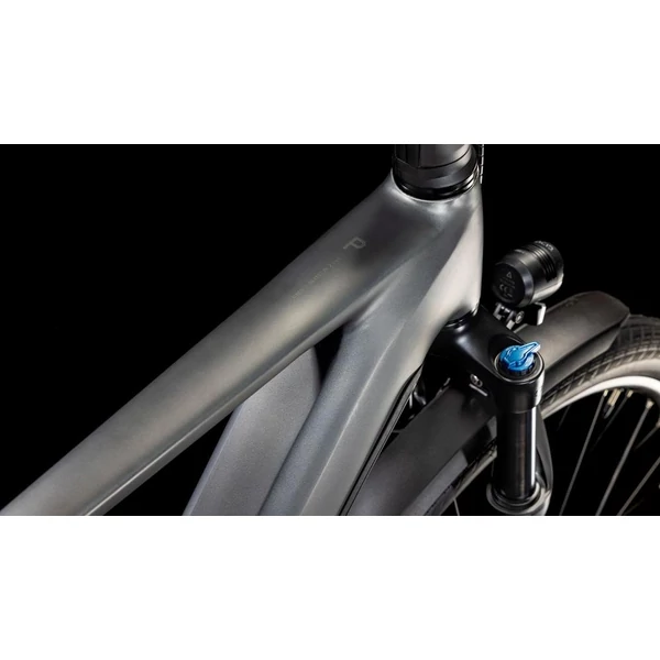 CUBE Kathmandu Hybrid Pro 800 elektromos kerékpár (800Wh, szürke szín)