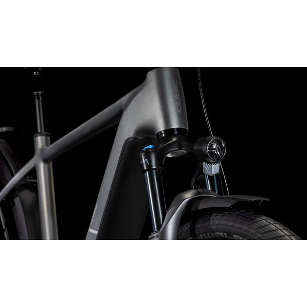 CUBE Kathmandu Hybrid Pro 800 elektromos kerékpár (800Wh, szürke szín)