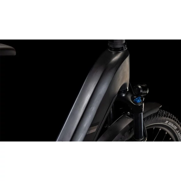 CUBE Nuride Hybrid Pro 600 Allroad elektromos kerékpár komfort vázzal fekete színben