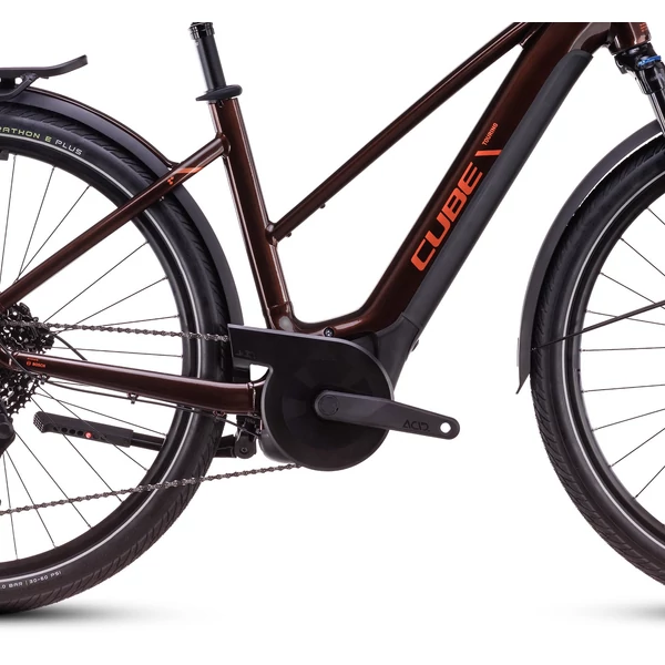 CUBE Touring Hybrid Pro 625 elektromos kerékpár (625Wh, cinnamon'n'orange)