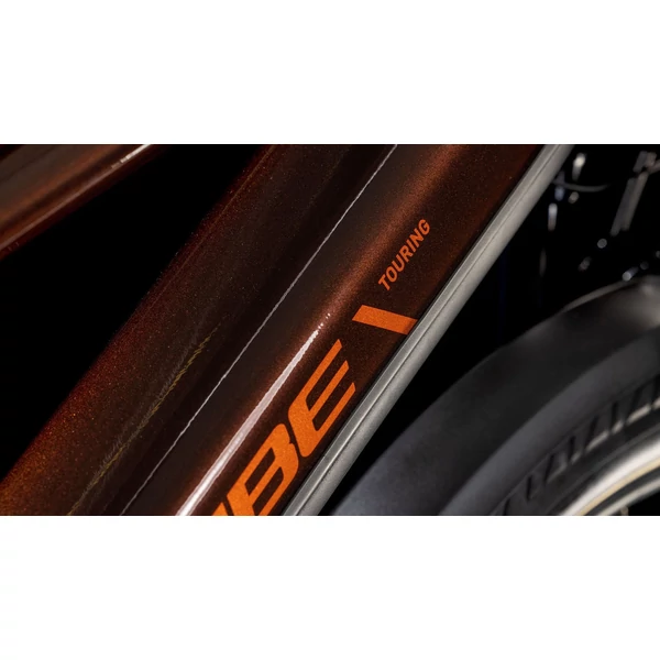 CUBE Touring Hybrid Pro 625 elektromos kerékpár (625Wh, cinnamon'n'orange)
