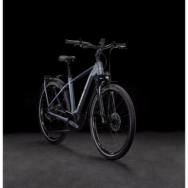 CUBE Touring Hybrid Pro 625 elektromos kerékpár (625Wh, metallicgrey'n'chrome)