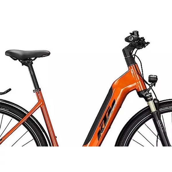 KTM Macina Sport SX 10 elektromos kerékpár narancs színben komfort vázzal