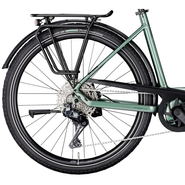 KTM Macina Style 820 elektromos kerékpár zöld színben komfort vázzal