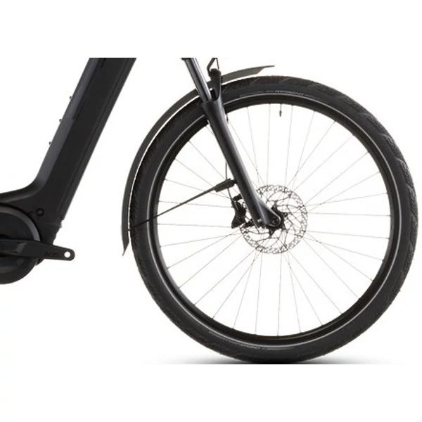 CUBE Kathmandu Hybrid Pro 800 elektromos kerékpár komfort vázzal fekete színben