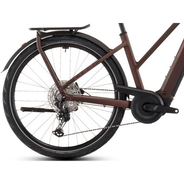 CUBE Kathmandu Hybrid Pro 800 elektromos kerékpár női vázzal barna színben