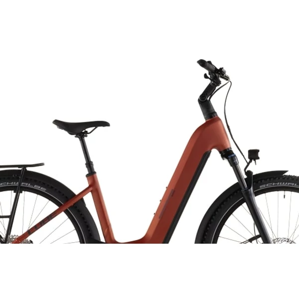 CUBE Nuride Hybrid Pro 800 elektromos kerékpár komfort vázzal piros színben