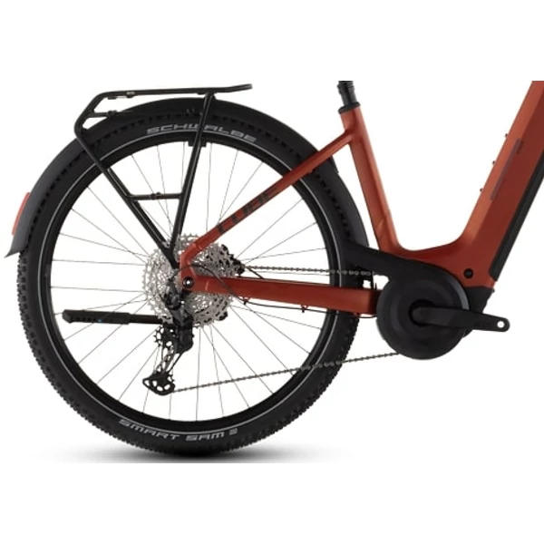 CUBE Nuride Hybrid Pro 800 elektromos kerékpár komfort vázzal piros színben