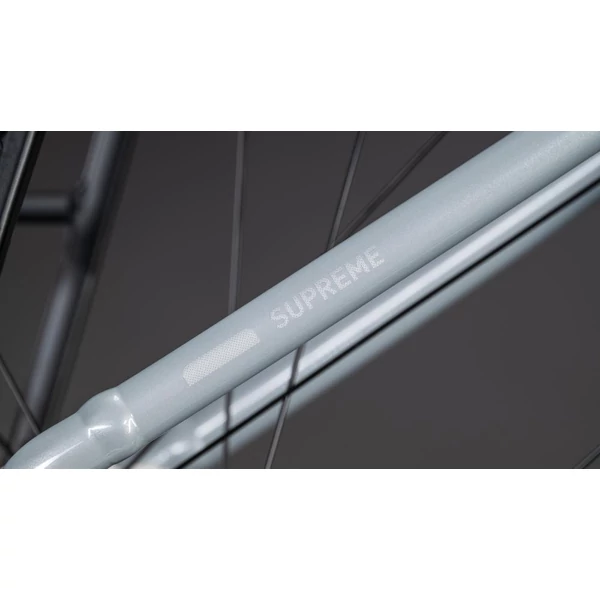 CUBE Supreme Hybrid Comfort ONE 600 elektromos kerékpár komfort vázzal