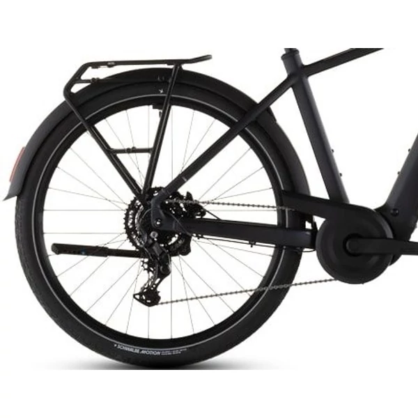 Cube Touring Hybrid ONE 600 elektromos kerékpár férfi vázzal fekete színben
