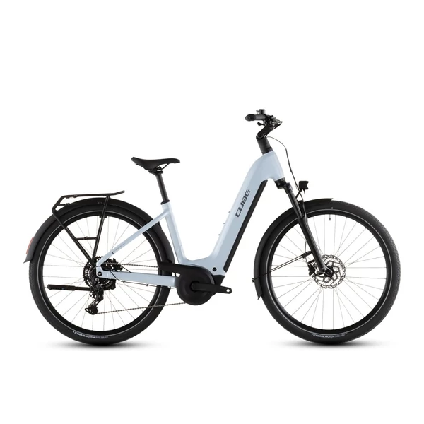 Cube Touring Hybrid ONE 600 elektromos kerékpár komfort vázzal világoskék színben