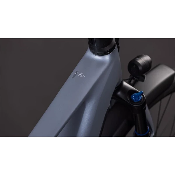 CUBE Touring Hybrid Pro 800 elektromos kerékpár férfi vázzal szürke színben