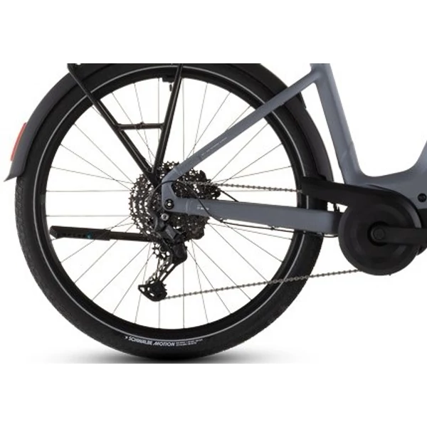 CUBE Touring Hybrid Pro 800 elektromos kerékpár komfort vázzal szürke színben