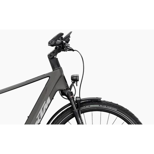 KTM Macina Style 820 elektromos kerékpár szürke színben férfi vázzal