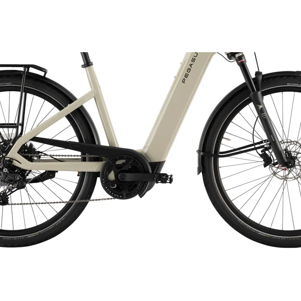 PEGASUS Strong Evo 10 Lite elektromos kerékpár komfort vázzal