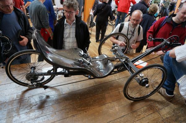 spezi-2015-k_velomo-fsusptrike-11kg.jpg spezi-2015-k_velomo-fsusptrike-11kg.jpg